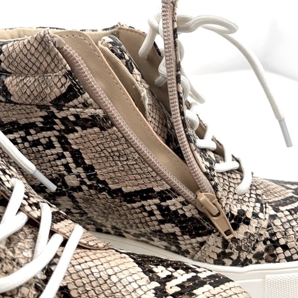 Abound Lace up Snake Sneaker Boots - Picture 7 of 10